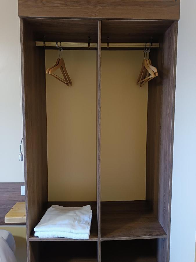 Motel 112 Algora Екстериор снимка